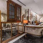Astoria 4* Gênes