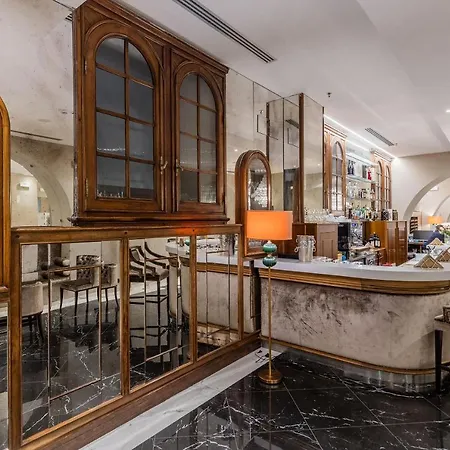 Astoria 4* ג'נובה