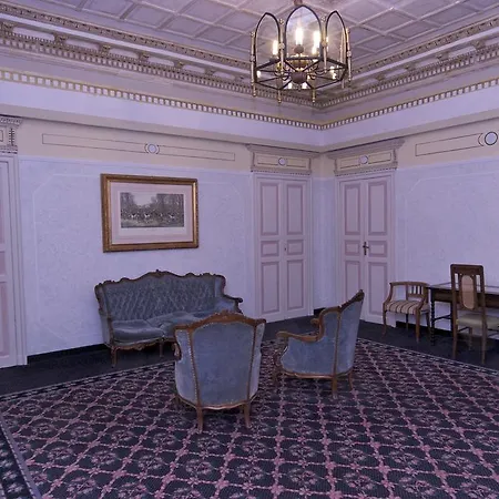 Astoria 4* ג'נובה